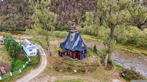 One of the Best Catholic Wooden Churches in Ukraine · Ukraine travel blog