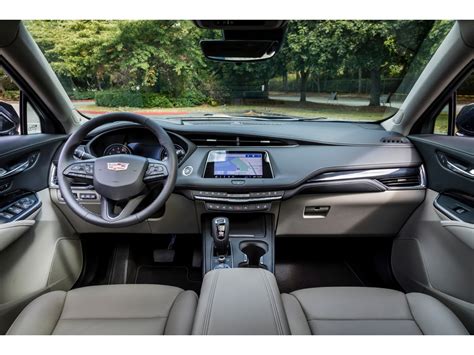 2020 Cadillac XT4: 67 Interior Photos | U.S. News