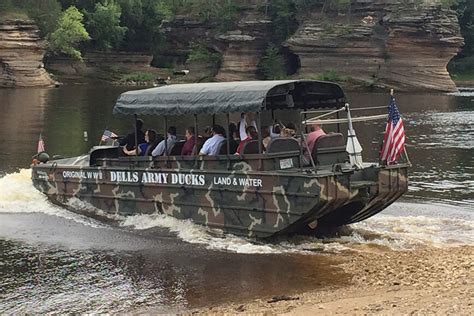 What is an Army Duck Tour? - Dells Army Ducks