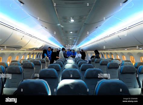 Boeing 787 dreamliner interior hi-res stock photography and images - Alamy