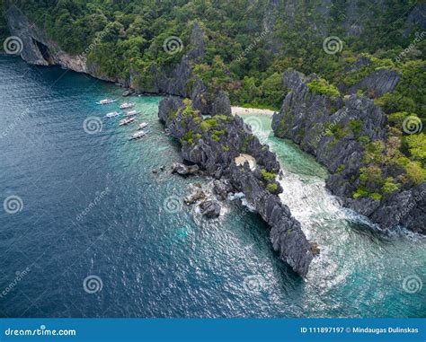 Hidden Beach in Matinloc Island in El Nido, Palawan, Philippines. Tour ...