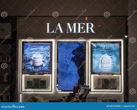 La Mer Logo on a Shelf of Products of the Brand. Editorial Photography ...