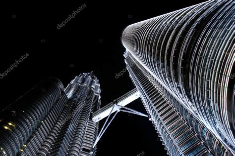 Petronas towers at night – Stock Editorial Photo © volare2004 #12608610