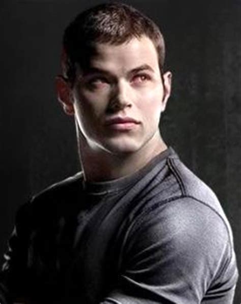 Emmett Cullen - Twilight Series Photo (4126408) - Fanpop