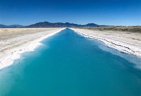 Feds warn boaters, swimmers to stay out of potash canals on Bonneville Salt Flats | Canals, Salt ...