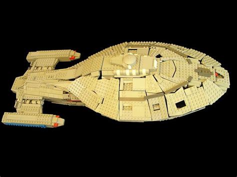 USS Voyager | Lego star trek, Lego star, Lego spaceship