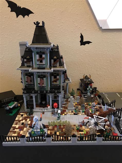 LEGO Haunted House : r/lego