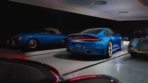 Porsche 911 Sally Special: one-of-a-kind piece for a good cause - Porsche Newsroom