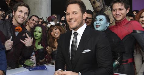 Chris Pratt "Avengers: Endgame" video: Chris Pratt reveals "illegal ...