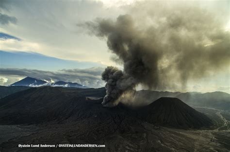 Bromo Volcano Eruption – February 2016 (2) – Øystein Lund Andersen ...