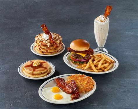 IHOP lanza nuevo menú “Bacon Obsession” para los amantes del tocino ...