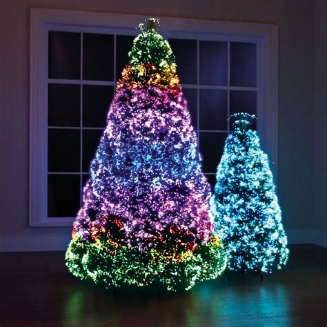 42 Amazing Christmas Lights Tree Decoration Ideas - PIMPHOMEE