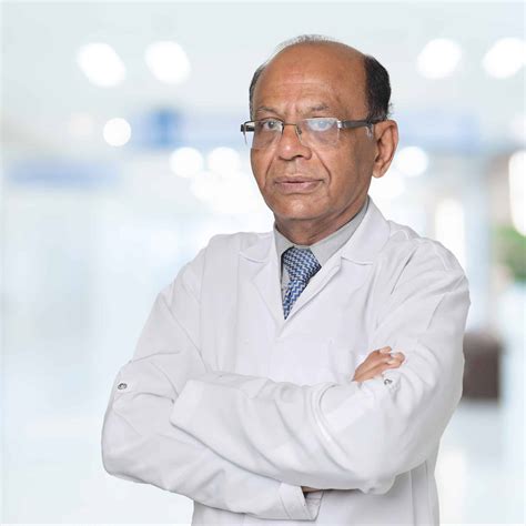 Dr. Khalid Abdulah Rashid: Expert Pediatric Care