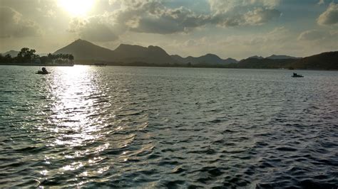 Fateh Sagar Lake Udaipur Rajasthan