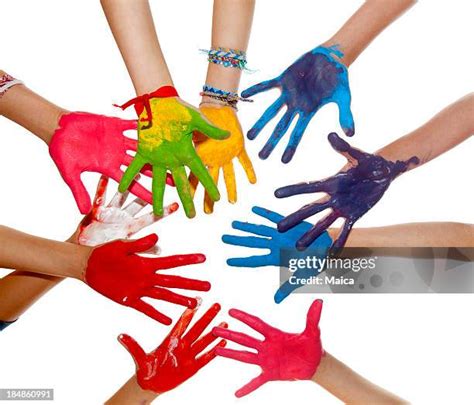 196 Many Hands Painting Stock Photos, High-Res Pictures, and Images - Getty Images