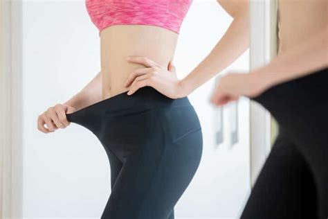 CoolSculpting vs Liposuction: Treatment Cost Differences & Procedure