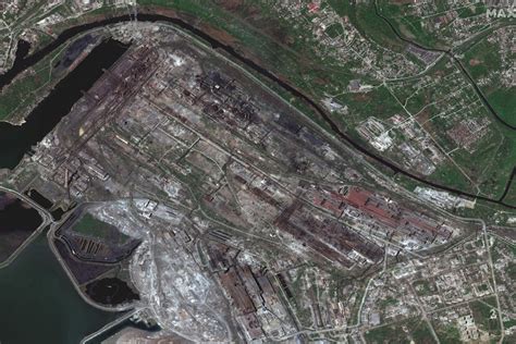 Satellite images show the scale of destruction in Mariupol - ABC News