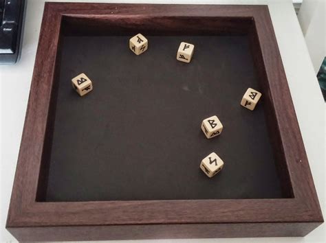 Grognards & Growlers: Quick and easy DIY Dice Box