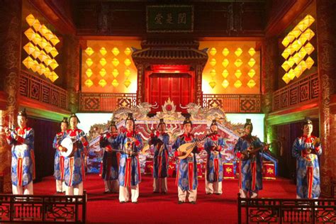 Vietnamese Traditional Music | History & Culture - Go Vietnam Tours