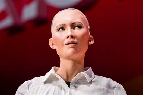 Lifelike 'Sophia' Robot Granted Citizenship to Saudi Arabia | Live Science