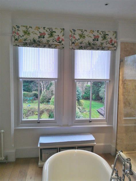 Romans and rollers blinds #PlantationBlinds #PergolaByPool | Living ...