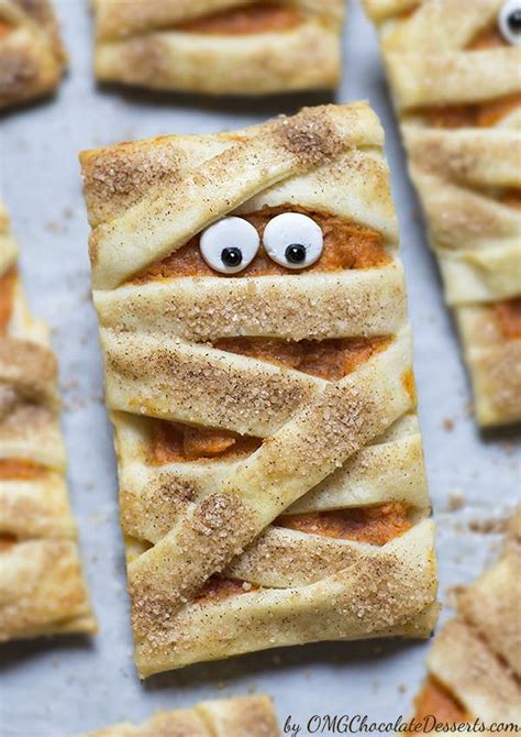 Mummy Pumpkin Cookies | Pumpkin Pie Cookies with a Simple Pie Crust