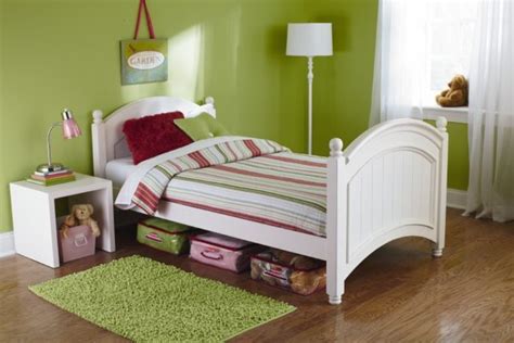 7 Clever Under the Bed Storage Ideas