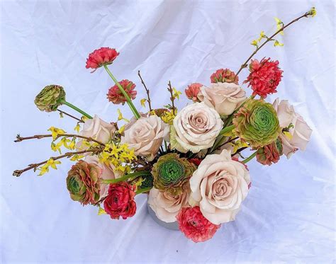 15 Best Florists for Flower Delivery in Sacramento, CA - Petal Republic