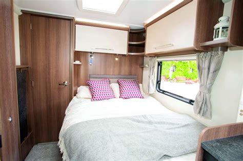 Fixed Bed Touring Caravan Layouts | tresooth holiday barnsu