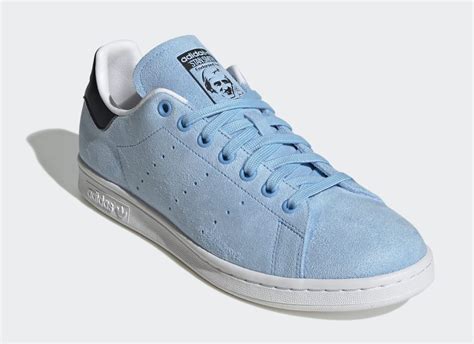 Disney x adidas Stan Smith Aladdin Genie HP5579 Release Date | SBD