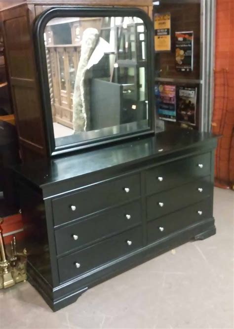 UHURU FURNITURE & COLLECTIBLES: SOLD Black Lacquer 6 Drawer Dresser ...