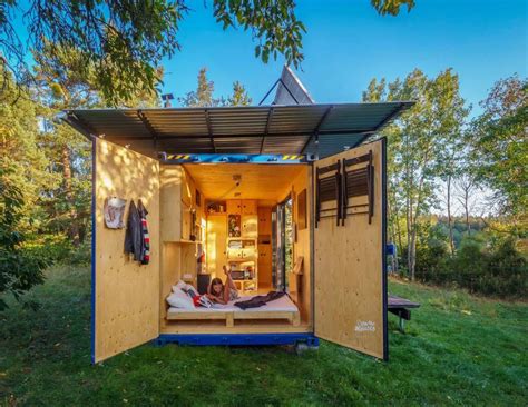 Cette mini maison container de 15m2 est à autoconstruire pour 17.000 ...