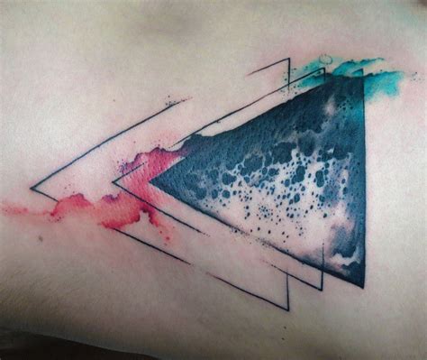 42 Mysterious Bermuda Triangle Tattoos – Body Art Guru