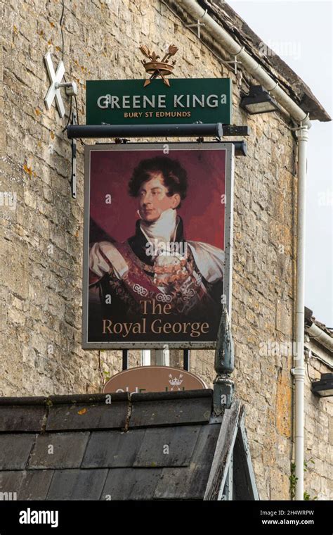 The Royal George Hotel in Birdlip village in the Cotswolds AONB in Gloucestershire, England, UK ...