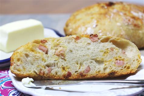 Artisan Ham & Cheese Bread - Cheery Kitchen