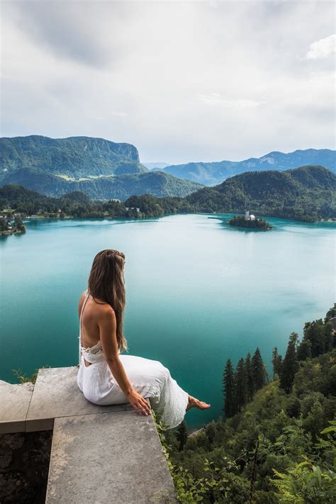 lake-bled-wedding-bride - TRAVELSLOVENIA.ORG – All You Need To Know To Visit Slovenia