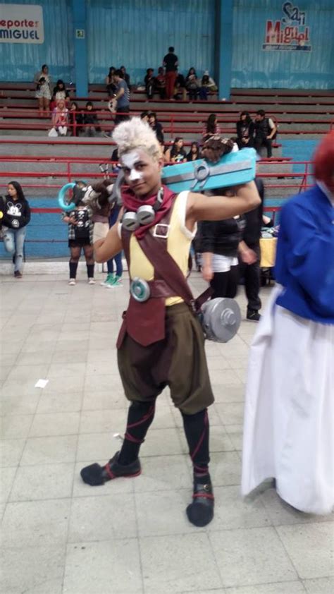 Ekko Cosplay by GLaDOSHeroes2000 on DeviantArt