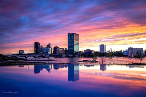 I finally got the first Toledo sunset shot that I’m going to have printed to put on my own wall ...