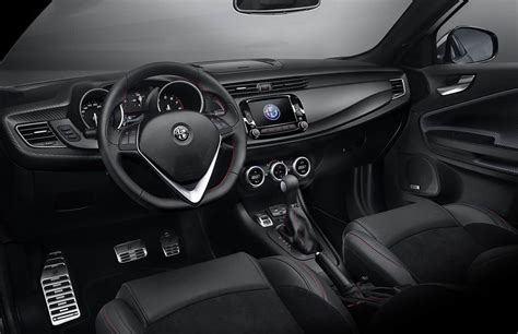 Interior Alfa Romeo Giulietta | Carnovo