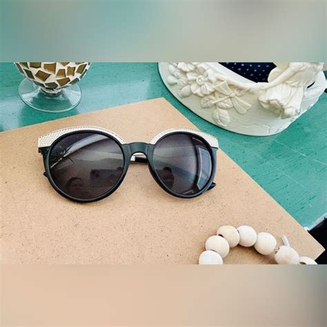 Versace | Accessories | Versace Sunglasses Authentic Ve433 Polarized ...