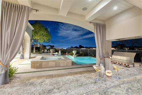 Raiders Head Coach Josh McDaniels Buys Las Vegas Home – Sportico.com