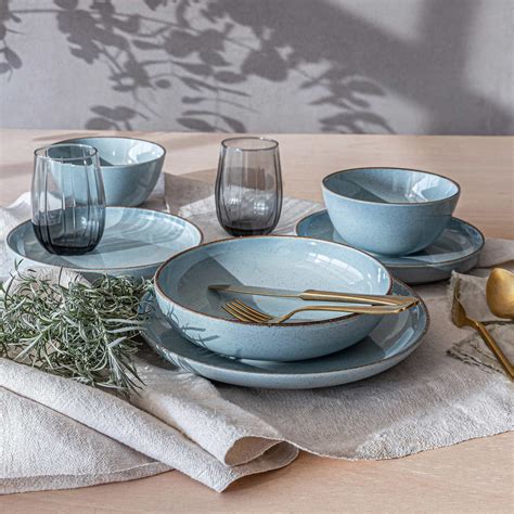 Overandback Options 16-piece Dinnerware Set, Blue