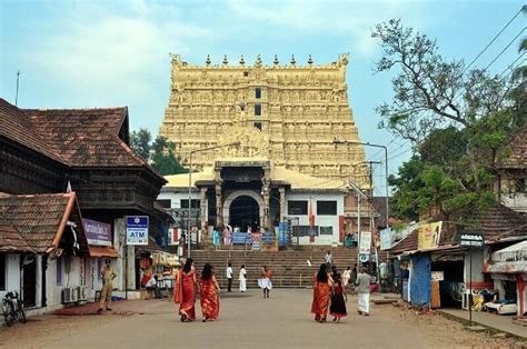 Sree Padmanabhaswamy Temple:Guide,Why to Visit, Things to Know & Many More