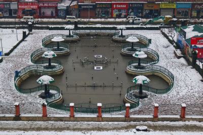 Fresh snowfall in srinagar, Kashmir | Pixstory