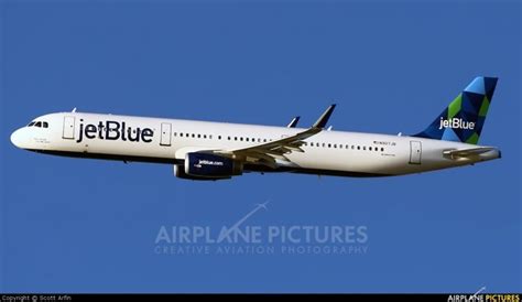 jetBlue looking into Airbus A321LR