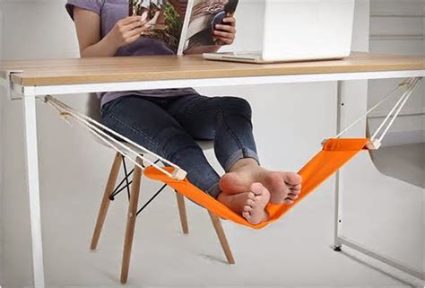 m e m o: FUUT, UNDER-DESK FOOT HAMMOCK