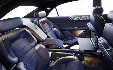 More Lincoln Continental details ahead of New York auto show