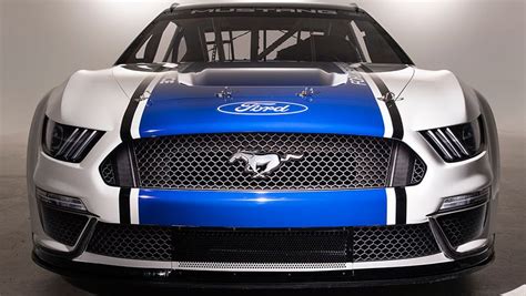 Ford unveils 2019 Mustang for NASCAR Cup Series | NASCAR.com