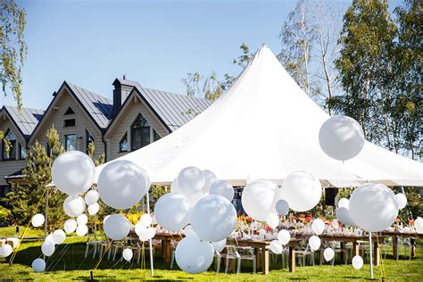 Enhance Your Backyard Party with a Tent Rental | Tent Renter's Supply