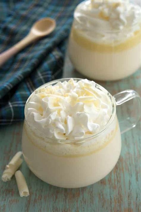 White Hot Chocolate (4 ingredients!) | Kitchen Gidget